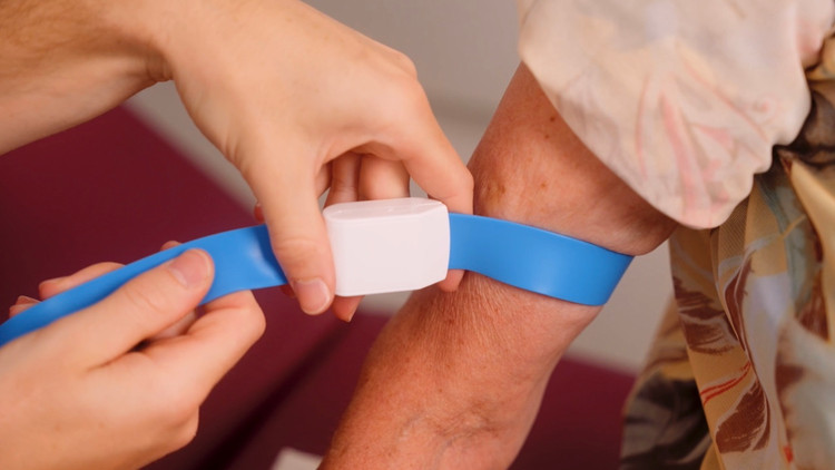 گارو خون گیری